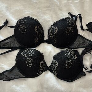 Two On Gossamer Bump It Up Bras -Black 36a
